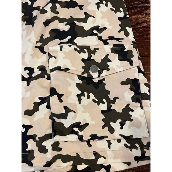 The Drop Women's Camouflage Print Cargo Mini Skirt - Picture 5 of 8